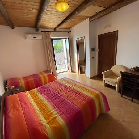 Antica San Ciriaco Bed & Breakfast