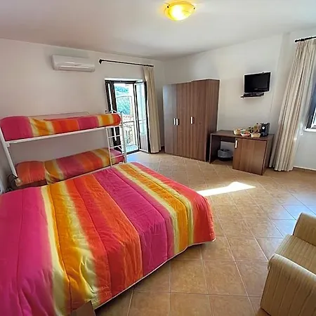 Bed and Breakfast Antica San Ciriaco Buonvicino